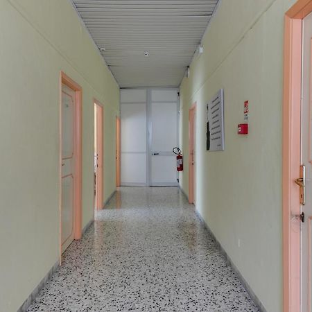 Hotel Villa Merope Rimini Extérieur photo