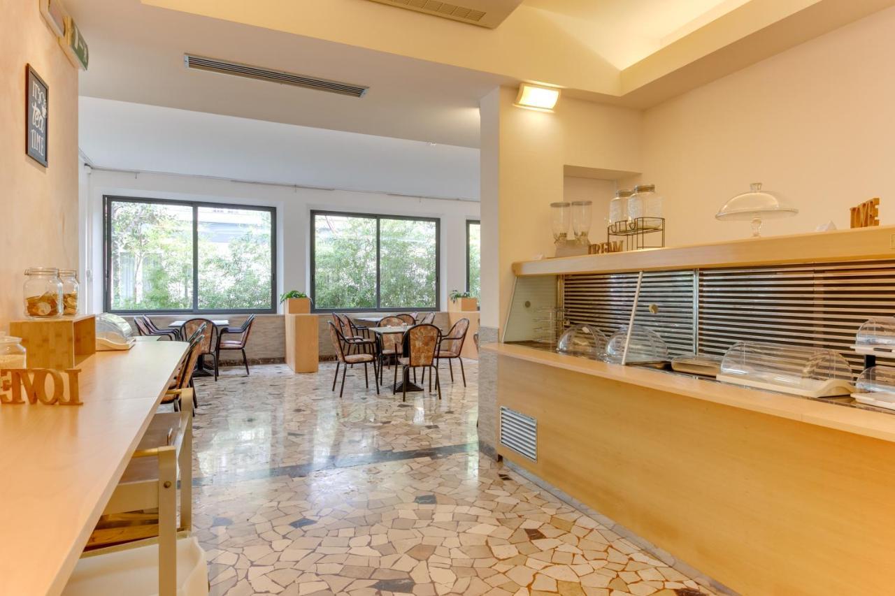 Hotel Villa Merope Rimini Extérieur photo